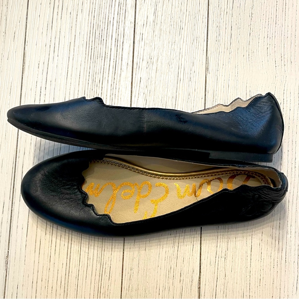 Sam Edelman Womens Scalloped Leather Comfort Ballet Flats shoes